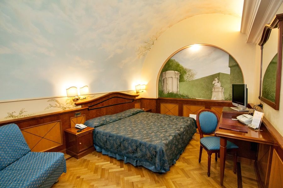 רומא Hotel Palladium Palace מראה חיצוני תמונה
